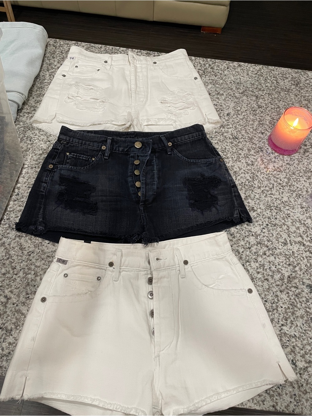 3 x Citizens of Humanity Jean shorts
